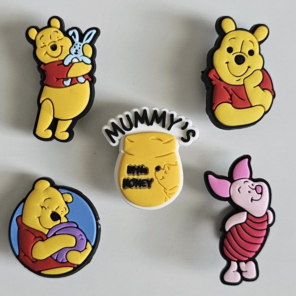WINNIE the POOH friends SHOE CHARMS 5-pc MUMMY's LITTLE HONEY piglet